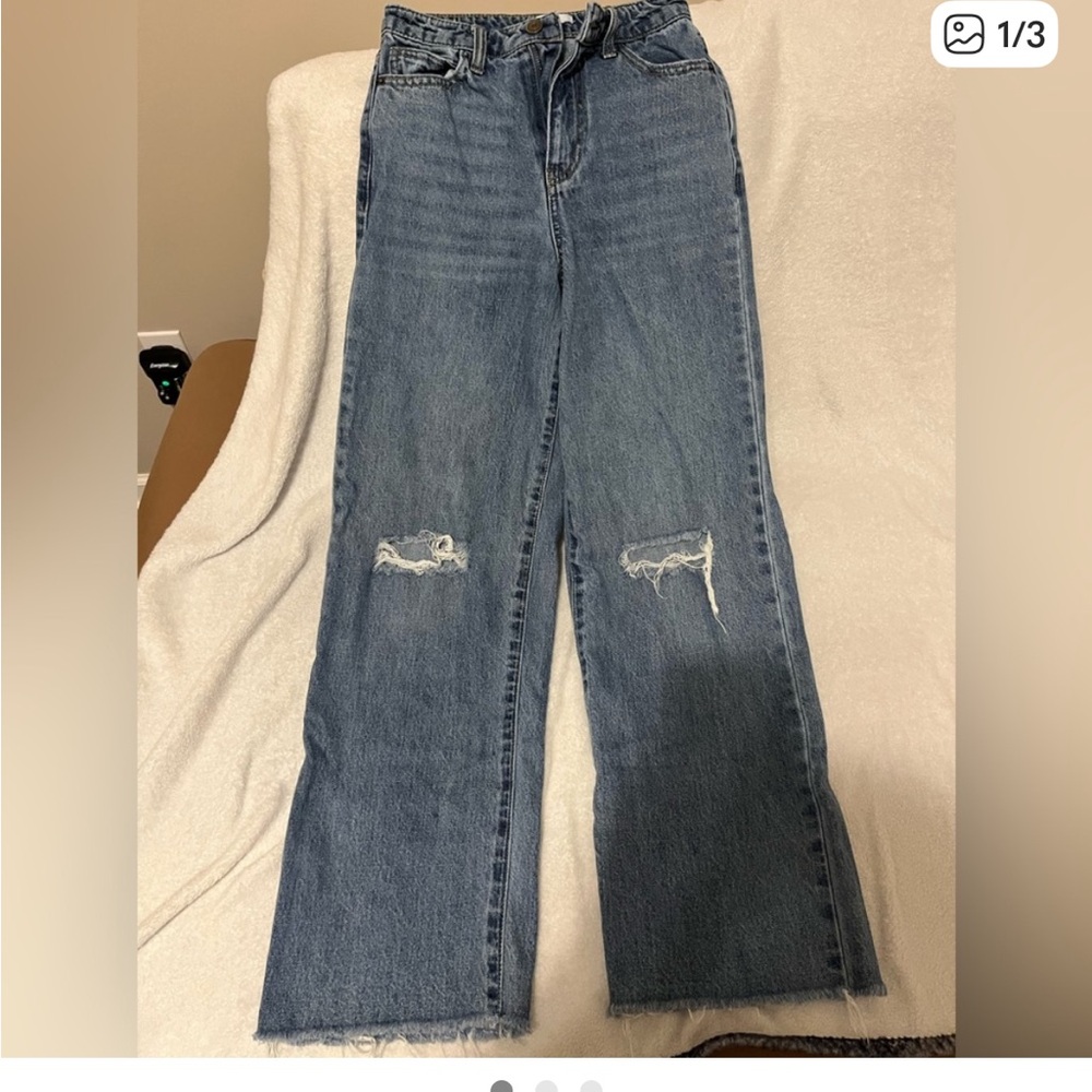 BUNDLE